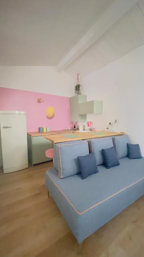 Tintoria Apartment Парма Екстериор снимка